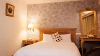 Cambridge Tainan Hotel Hotel di 