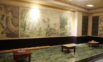 Qianfu Hotel