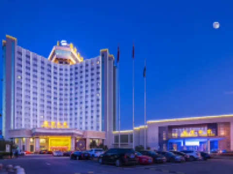 Hengdian World Studios · Guomao Hotel (Qingming Riverside Scene Store) 東陽のホテル