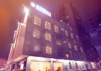 Royal Holiday Hotel Shenzhen Hotels near Baishengjia Department Store (Shiyan Branch)