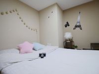 杭州君顿酒店式公寓 - 阳光温馨城景loft三床房