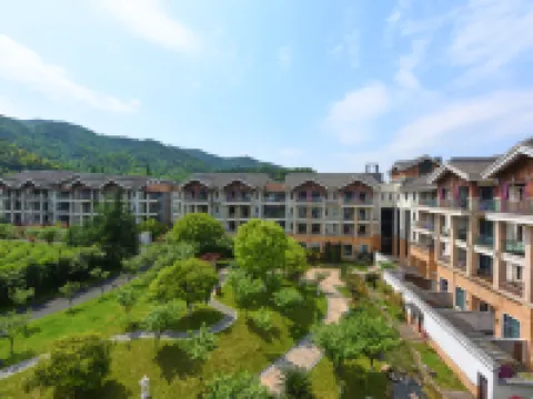 Ming Resort & Spa Hotels in Yuyao