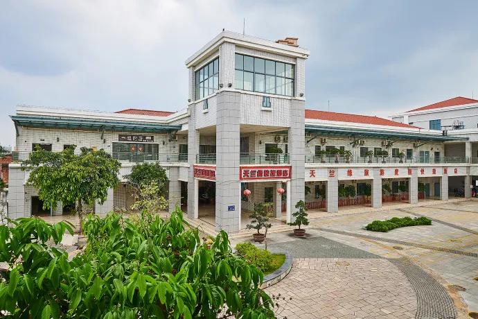 Haicang Tianzhuyuan Express Hotel Hotels near Xiamen Train Station