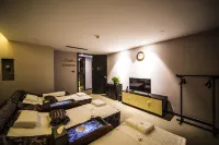 Slender West Lake Hot Spring Resort Yangzhou - spa