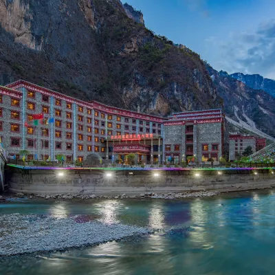 Balagezong Tibetan Ecological Hotel Hotels near Balagezong Scenic Area