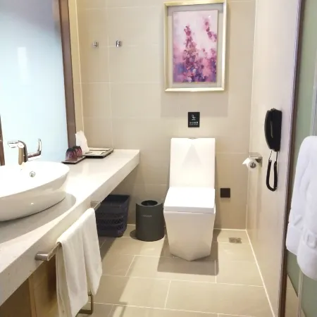 Lavande Hotel (Mudanjiang Railway Station People's Park)