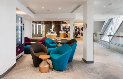 Yotelair Singapore Changi Airport Отели рядом с достопримечательностью «Аэропорт Чанчи-Терминал 4»