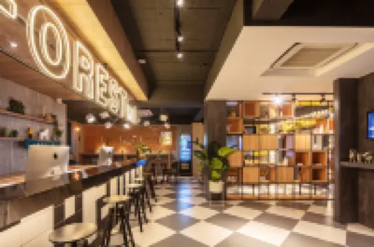 一間森林青年旅舍（上海靜安寺地鐵站店）