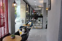 Super 8 Hotel (Shanghai Pudong Airport Chenyang Road)