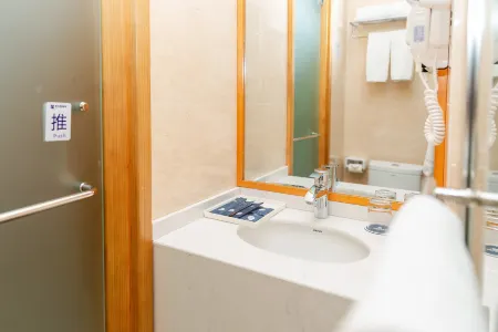 Jinshi Business Hotel