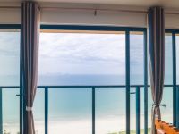 惠州海蓝湾假日公寓式酒店 - 蓝海豪华180度海景两室一厅套房