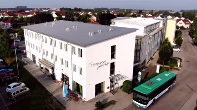 Hotel Und Cafe Paso Hotels in Hohenkammer