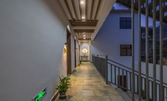 Yuanju Yishu Boutique Inn