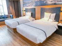 雅斯特国际酒店(成都熊猫基地店) - 高级双床房