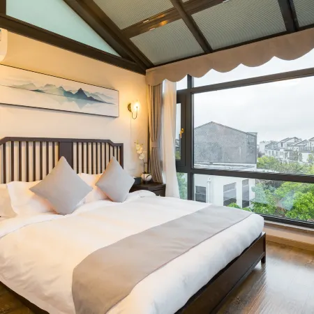 Junshe Holiday Villa