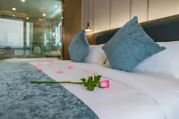 Rezen Hotel Wansheng International