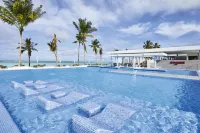 Hotel Riu Atoll - All Inclusive - Pools