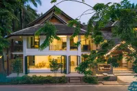 Lucky Clover Hotel