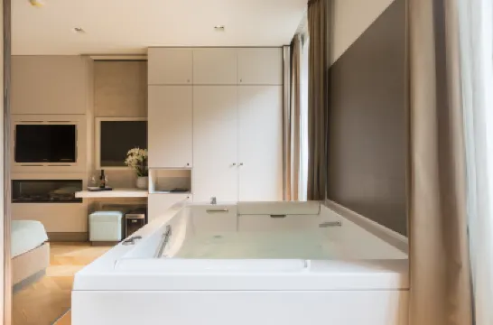 산 카를로 스위트 스파냐 주변 호텔