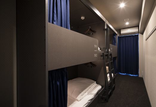 이마노 오사카 신사이바시 호스텔