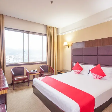 Gezihua Business Theme Hotel Wufeng
