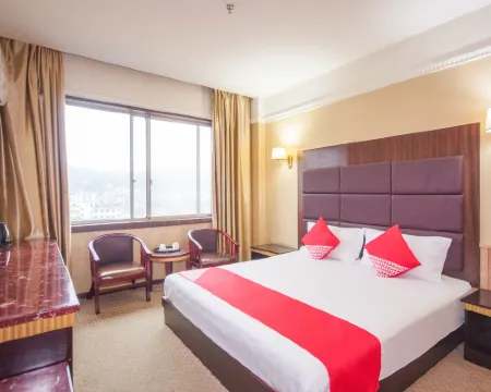 Gezihua Business Theme Hotel Wufeng Hotels in Wufeng