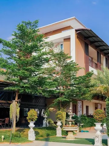 รูปภาพของIt' s me แก้วอนง โฮเทล