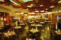 The Rizqun International Hotel - petit déjeuner