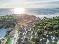 أورا ريزورت أفيا بلو لاغون Hotels near شاطئ كالينجينج (Kelingking Beach)