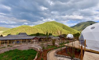 Mosuo Tribe Xianlv Starry Night Campsite Lugu Lake