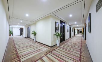 Liangjiang Yuepin Hotel (Chongqing Longhu Yuanzhu Branch)