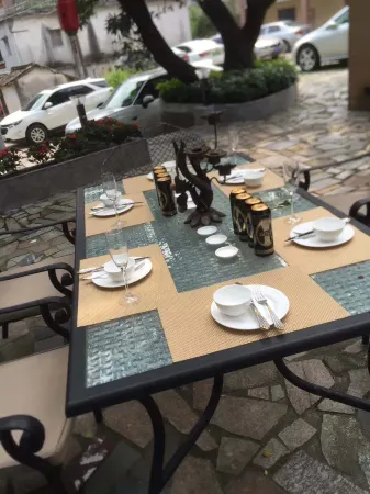 Shenzhen Lianshanhai Homestay (Rose Coast Scenic Area South Gate) Отели рядом с достопримечательностью «Beizaijiao Beach»