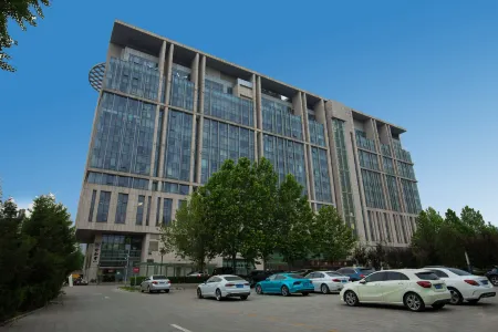 Yuju Service Apartment (Beijing Yansha Xiaoyunli No. 8 Branch)