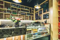 Mehood Theater Hotel - بار