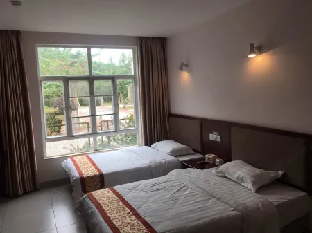 Yaqiong Private Homestay (Gudou Hot Spring) Отели рядом с достопримечательностью «Gudou Hot Spring Tourist Resort»