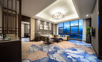Laoshan Academy hotel