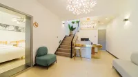 Lushan wutong Inn