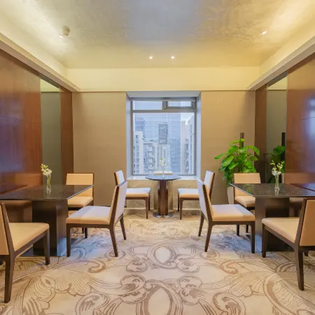 Royal Suites & Towers Wuhan