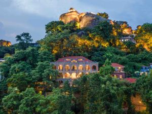 Linghai Hotel (Sunlight Rock Gangzaihou Beach Branch)