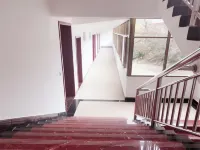 Taibai Xingxuan Inn