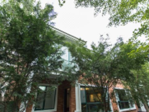 日照海景花园大酒店 - 别墅中的家庭房