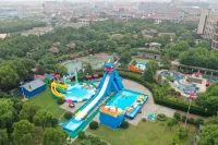 Phoenix Hotspring Resort Hotels in Zhangjiagang