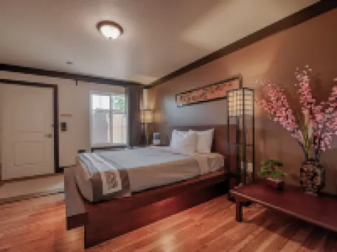 Tao's Inn Hotels in West Yellowstone