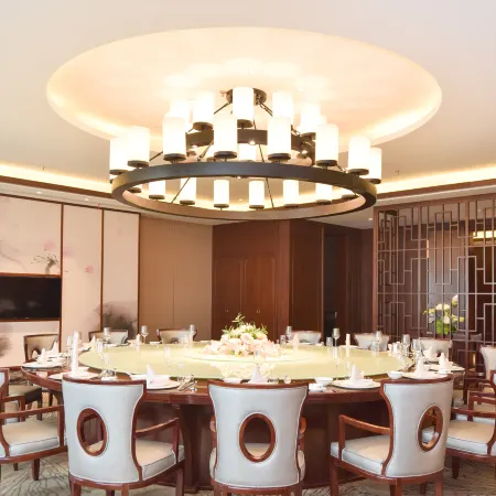 Bright Hotel Huaibei