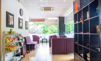 Sakura Hotel 2