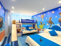 上海迪漫酒店 - 玩具总动员滑滑梯主题三床房