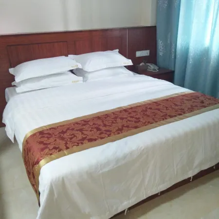 Huayue Hotel