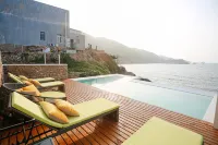 Yunxi Sea View Holiday Guesthouse - Rooftop Pools