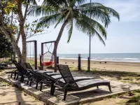 Beringgis Beach Resort & Spa Hotels in Papar
