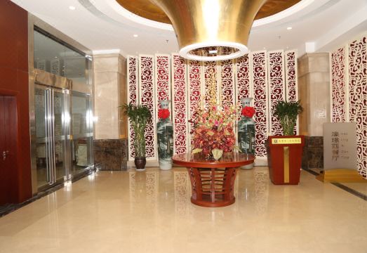Jinding Macau International Hotel Hotel Overview